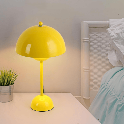 Creative Mid-Century Modern Bud Table Lamp